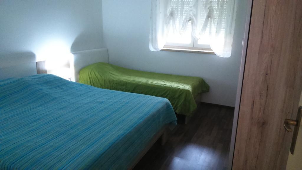 Apartments Lola Biograd Na Moru Room photo
